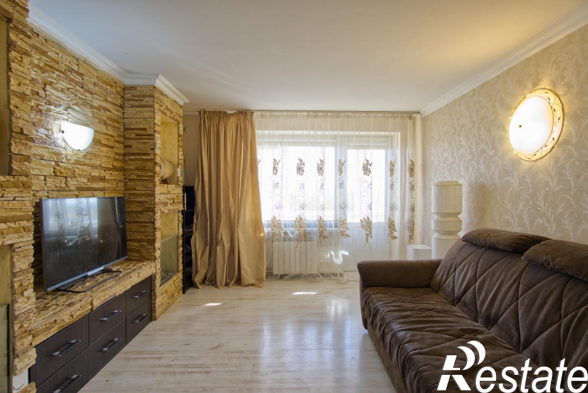 Купить квартиру за 7 800 000 рублей на Ставропольская, 221