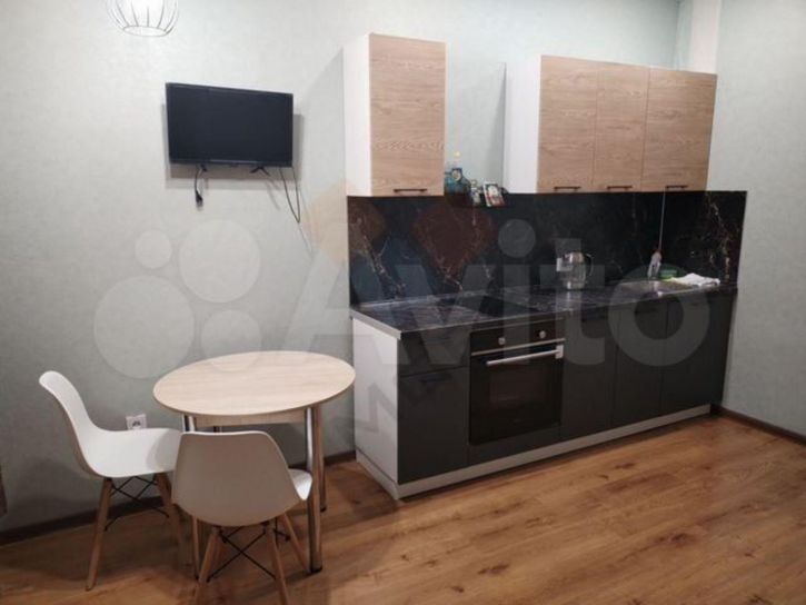 1-комн квартира Лётчика Позднякова ул, 2к12