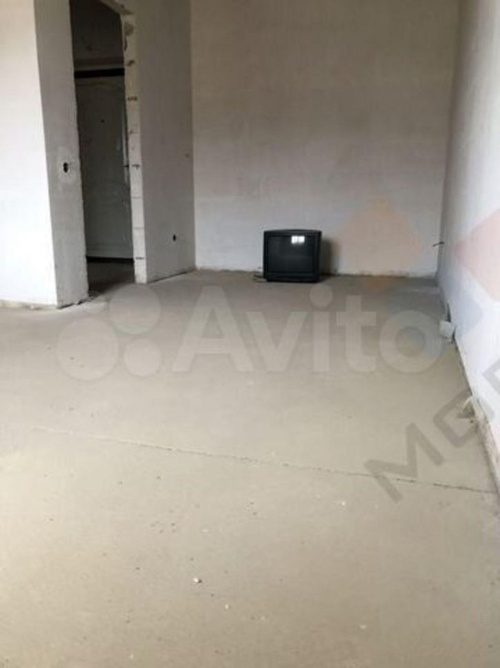 1-комн квартира Комарова ул, 106/Бк4