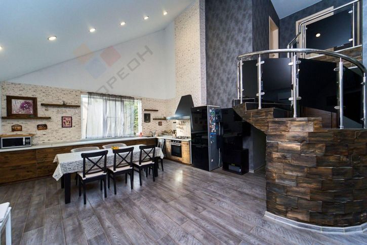 Коттедж/дом им. Академика Губкина ул, 101