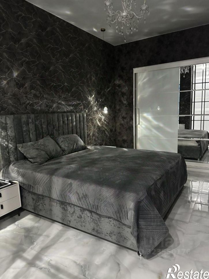 2-комн квартира микрорайон Любимово м-н, 5 / 5 лит1