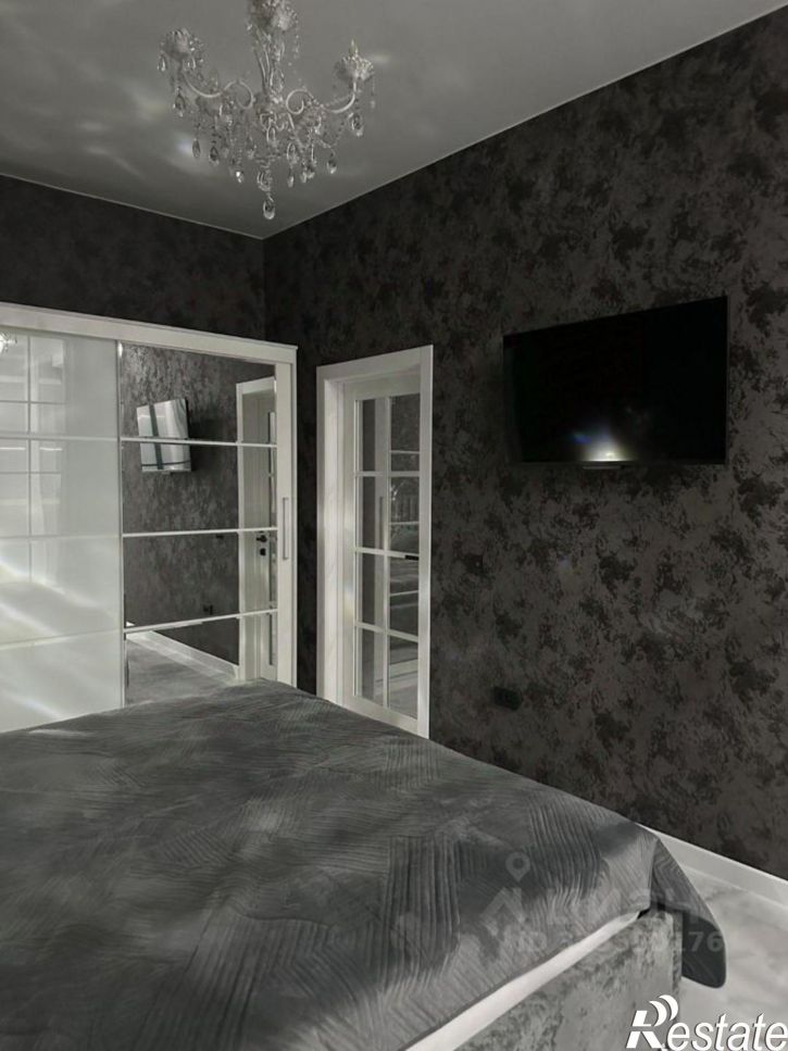 2-комн квартира микрорайон Любимово м-н, 5 / 5 лит1