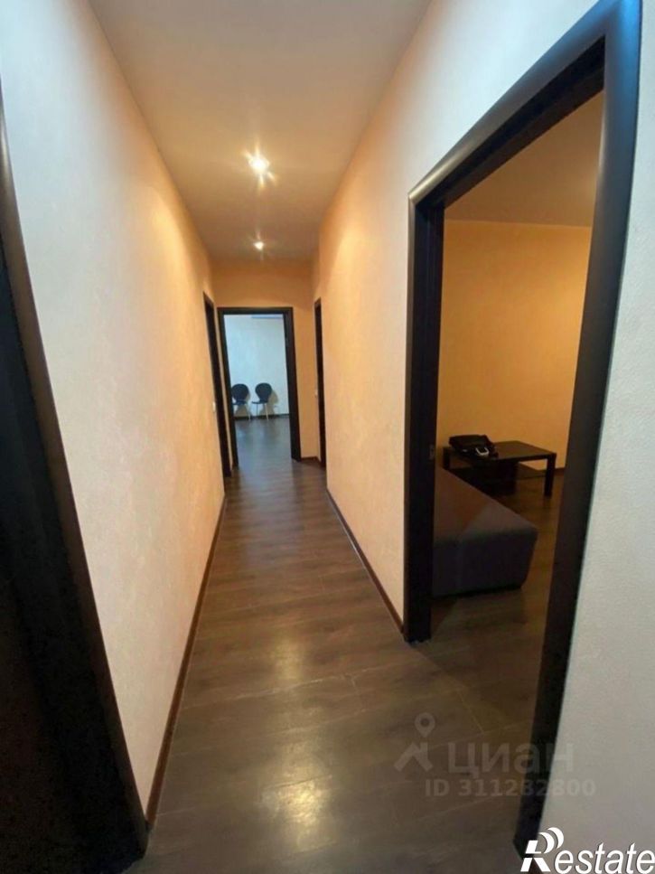 2-комн квартира улица Александра Покрышкина, 2/2,  д. 2/2