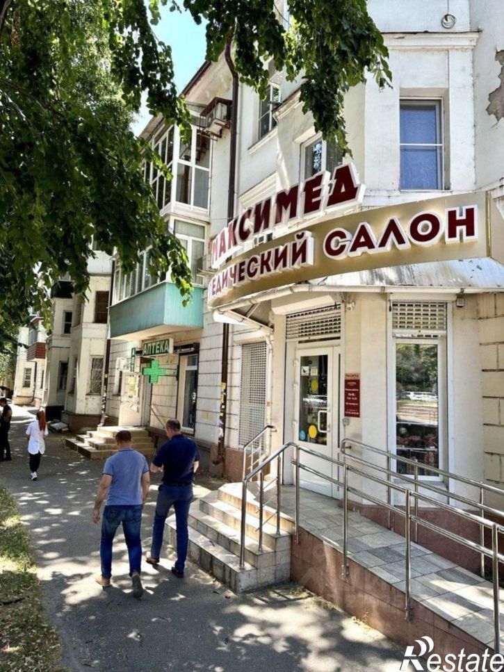 3-комн квартира улица Захарова, 57,  д. 57