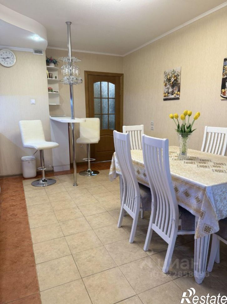 3-комн квартира улица Чехова, 4,  д. 4