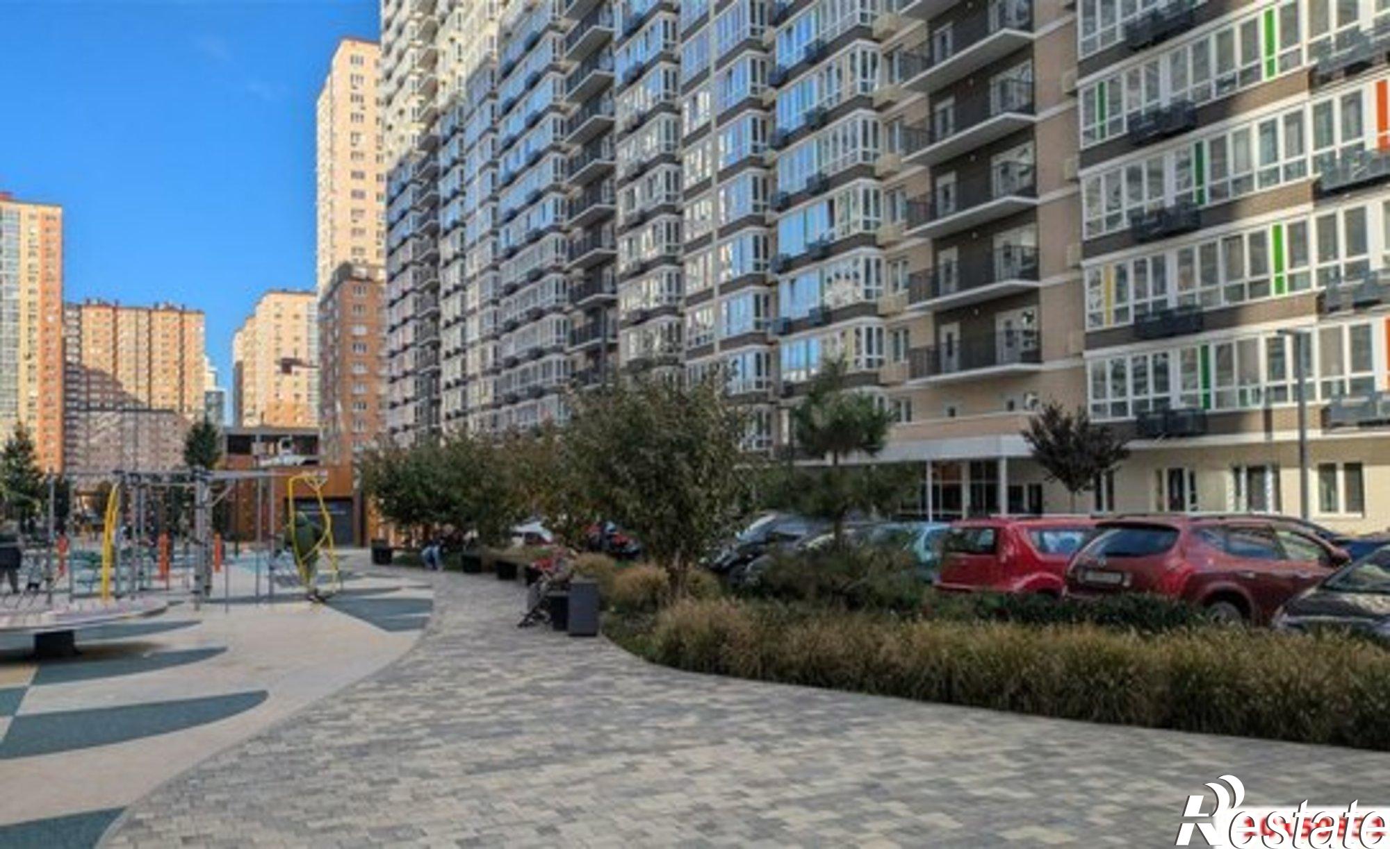 Купить квартиру за 5 400 000 рублей на улица Героя Георгия Бочарникова, 4к2