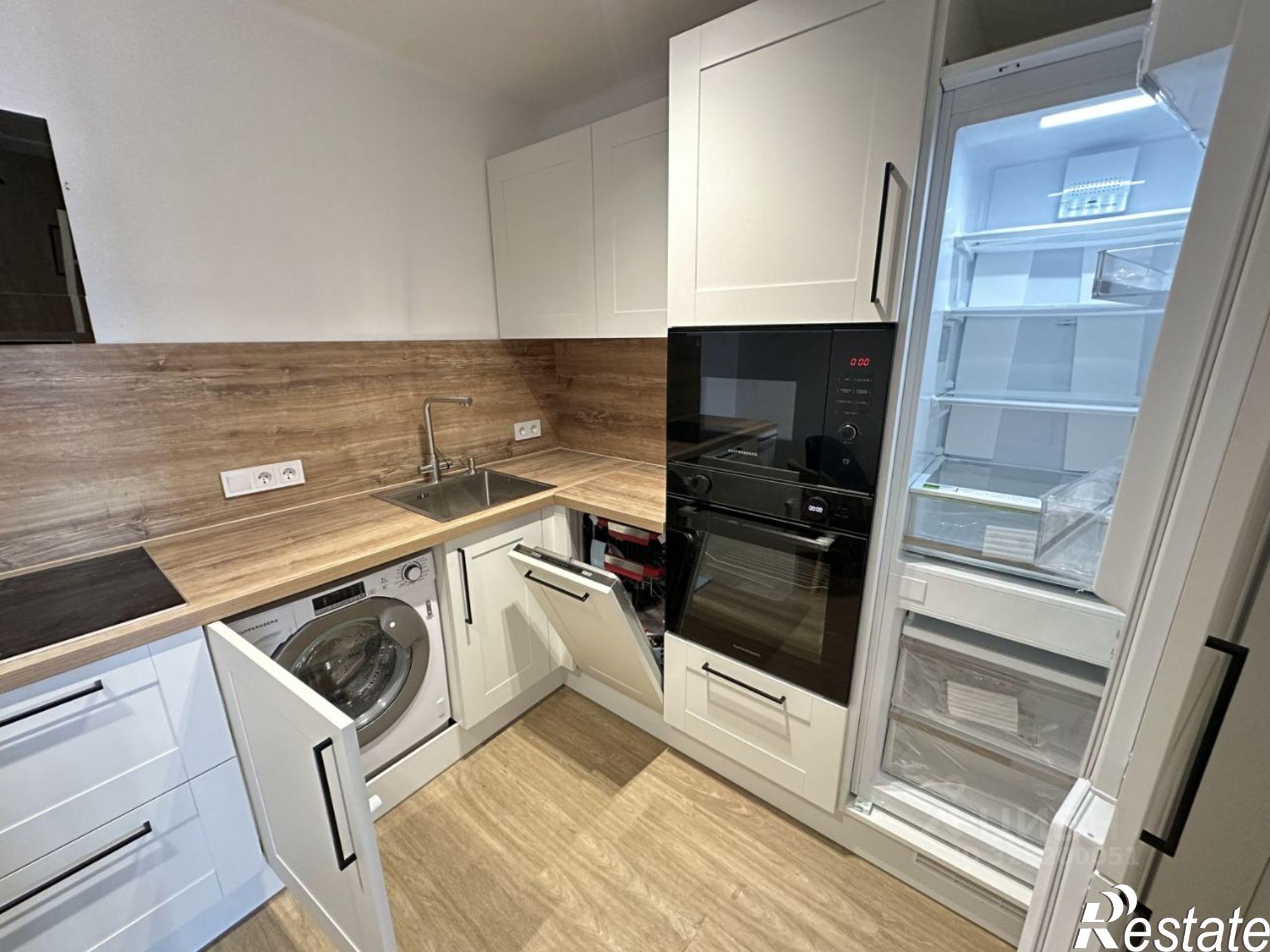 Сдать квартиру за 47 000 рублей на Уральская улица, 75/6