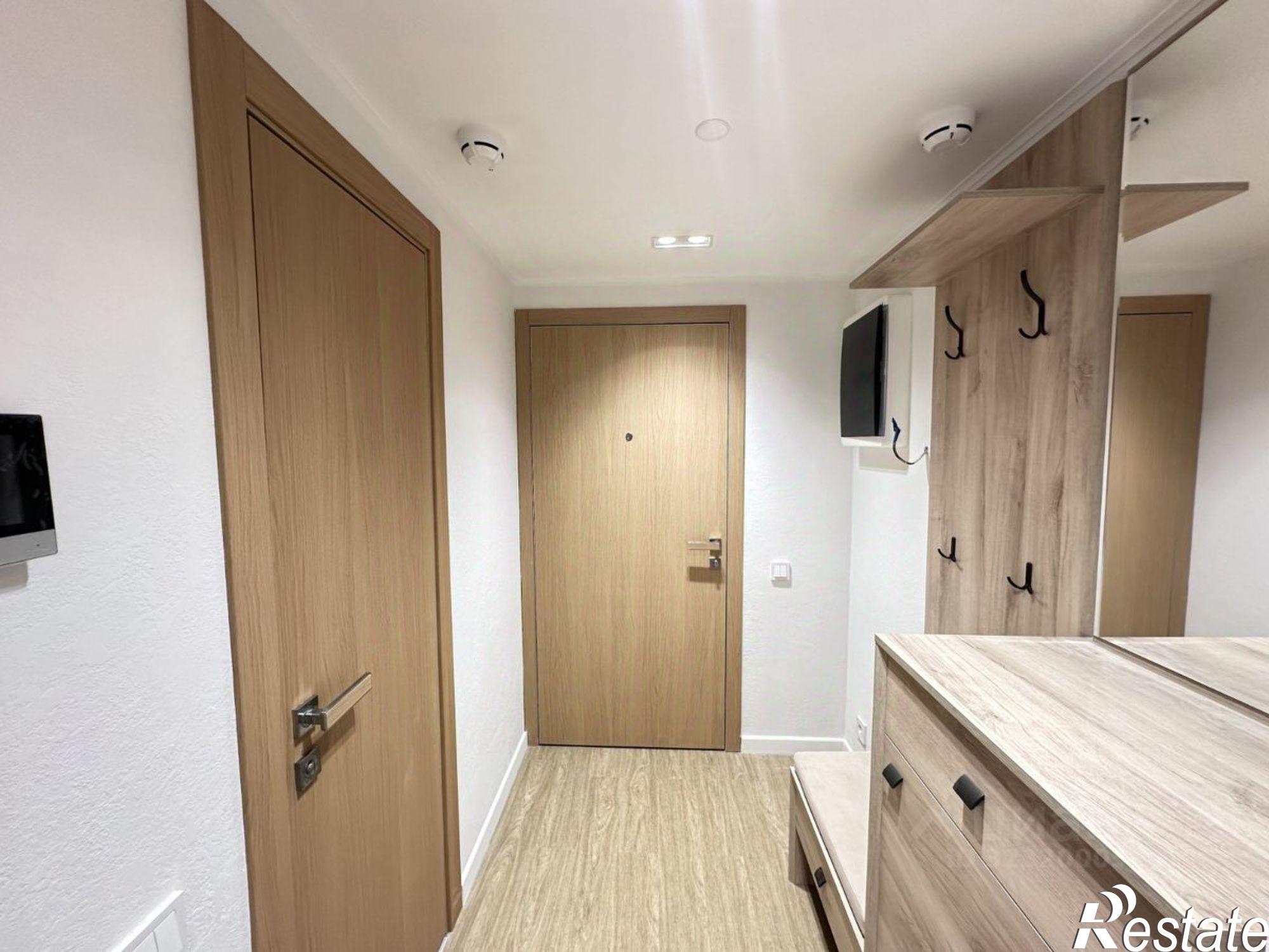 Сдать квартиру за 47 000 рублей на Уральская улица, 75/6