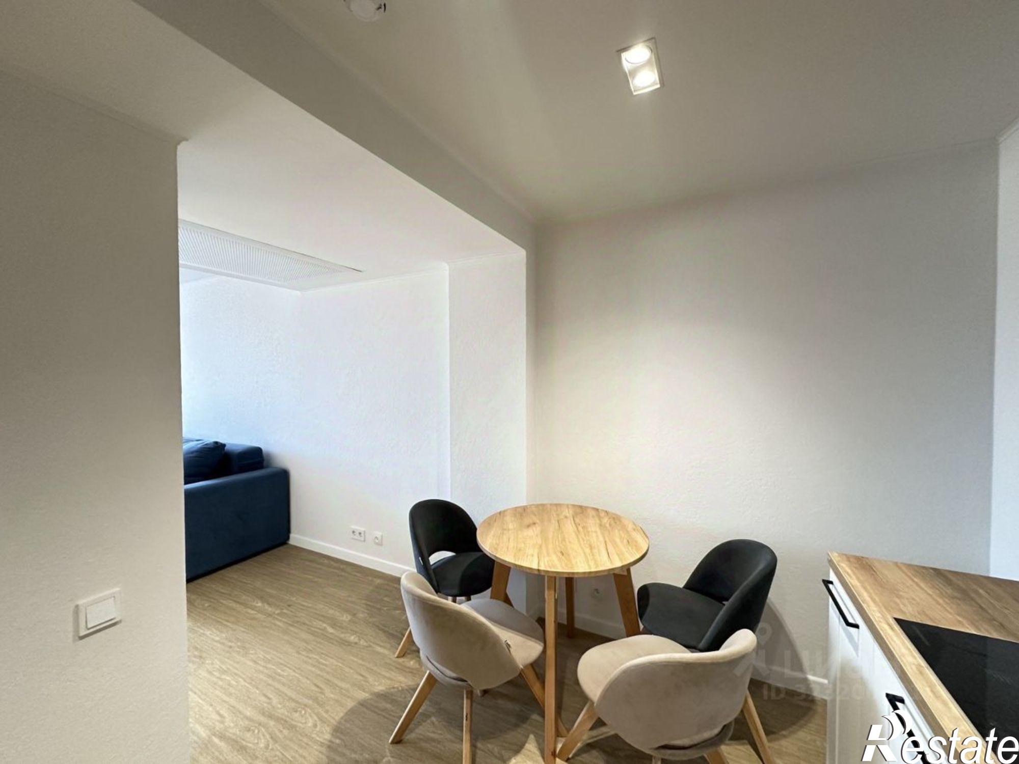 Сдать квартиру за 47 000 рублей на Уральская улица, 75/6