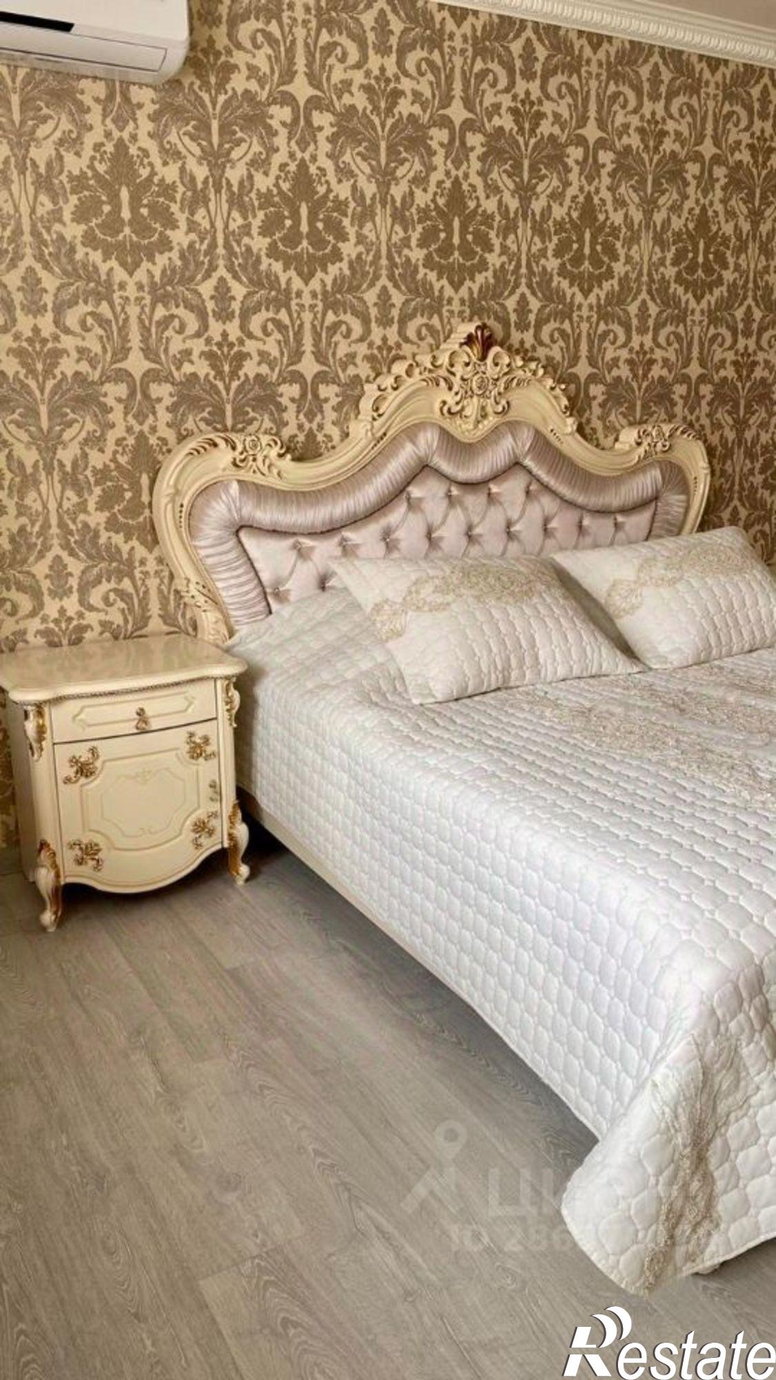 Сдать квартиру за 90 000 рублей на улица Будённого, 129