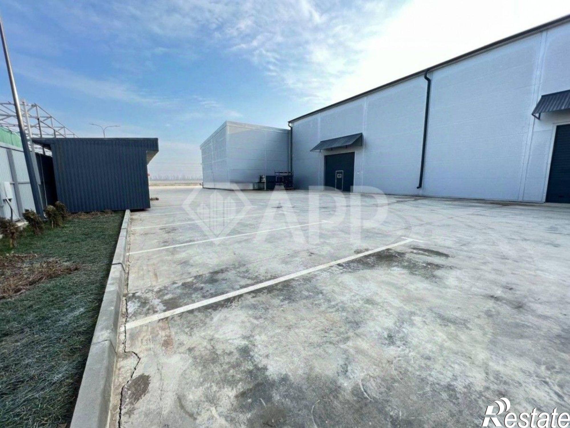 Сдать складское помещение за 350 000 рублей на Звёздный переулок, 6