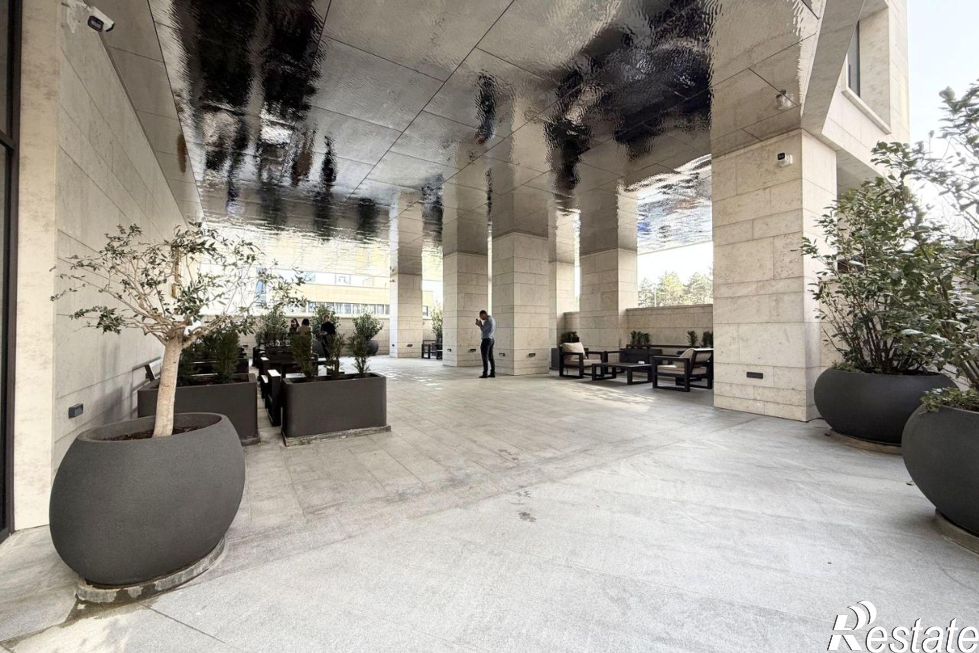 Купить квартиру за 144 600 000 рублей на улица Николая Кондратенко, 8