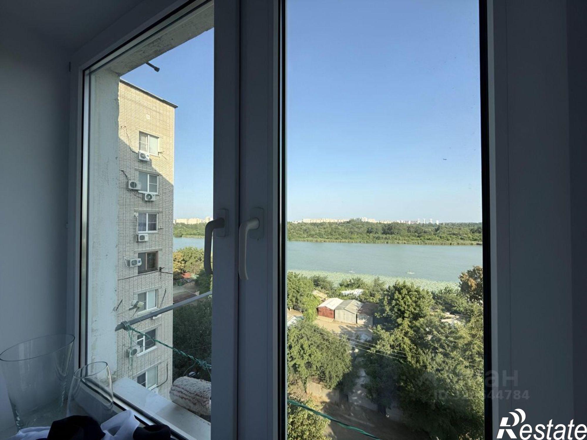 Купить квартиру за 4 500 000 рублей на Старокубанская улица, 40