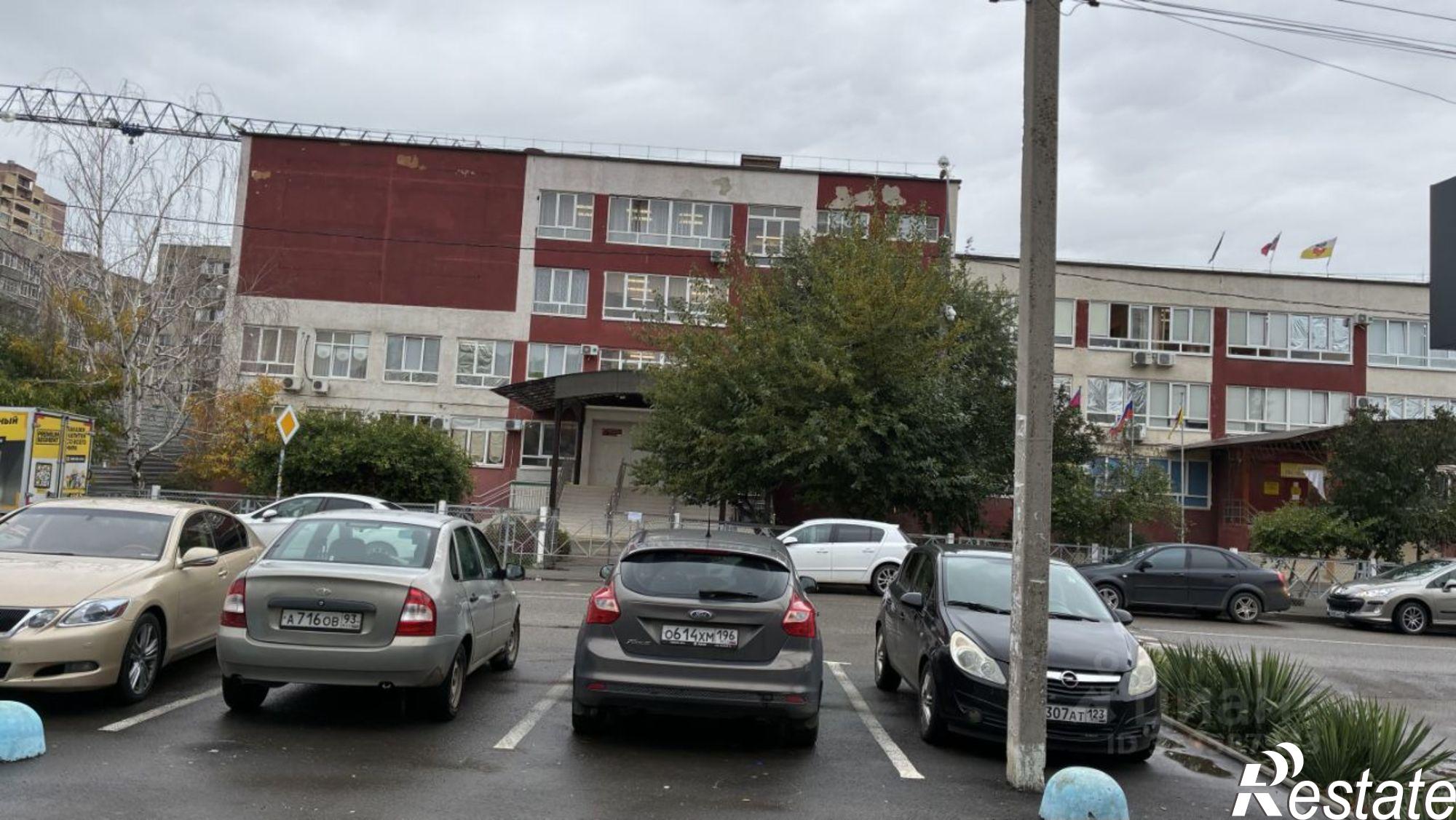 Купить торговое помещение за 370 020 рублей на улица 1 Мая, 128