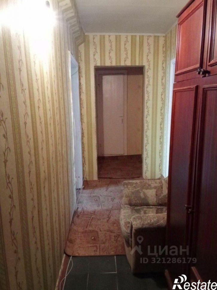 3-комн квартира проспект Чекистов, 23,  д. 23