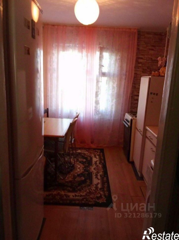 3-комн квартира проспект Чекистов, 23,  д. 23