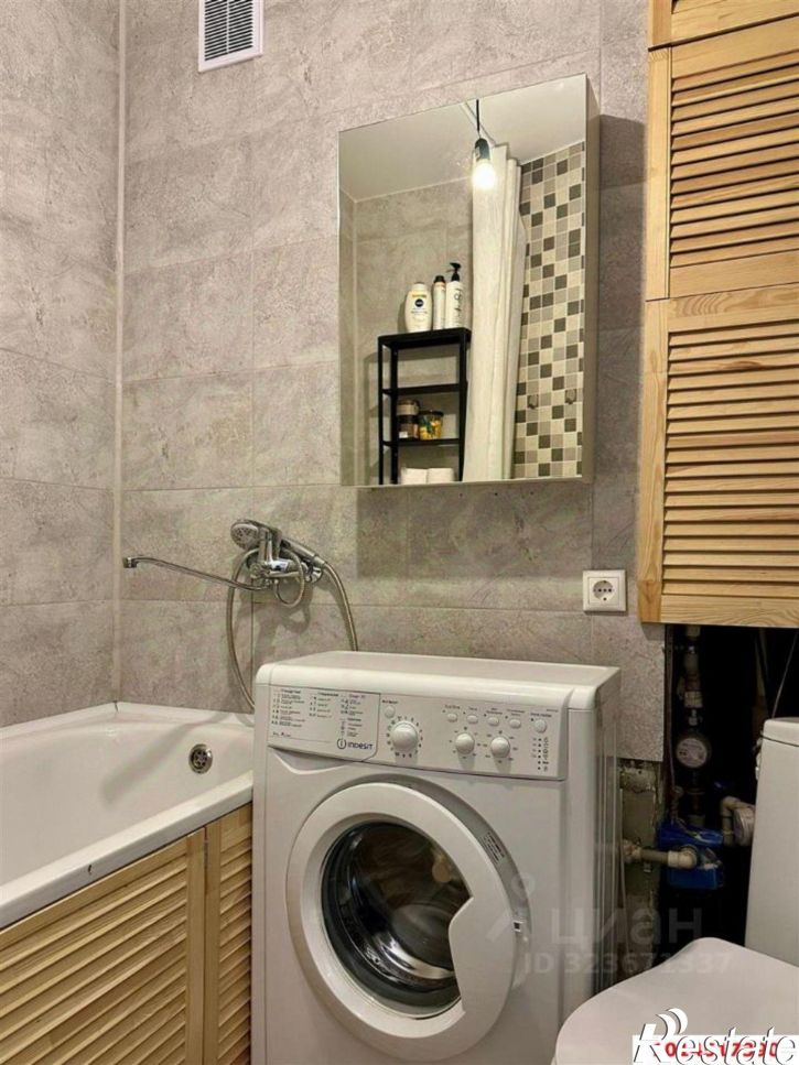 1-комн квартира улица 3-я Линия Нефтяников, 7,  д. 7