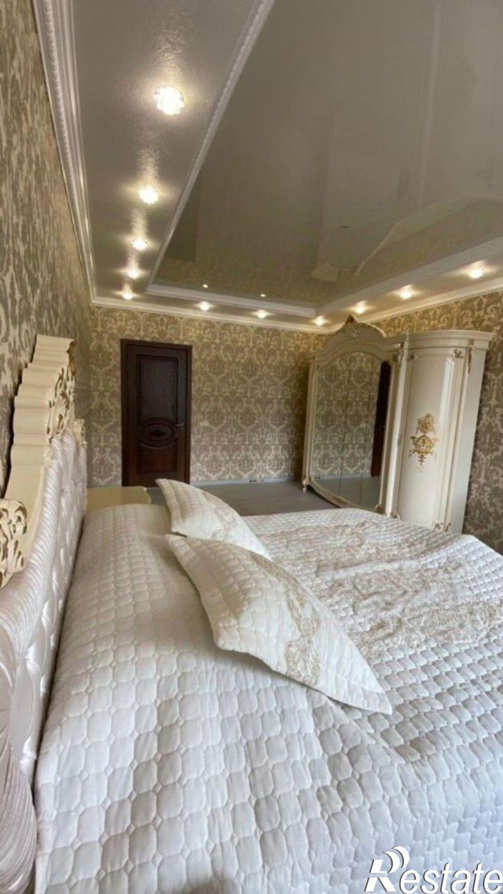 3-комн квартира улица Будённого, 129,  д. 129