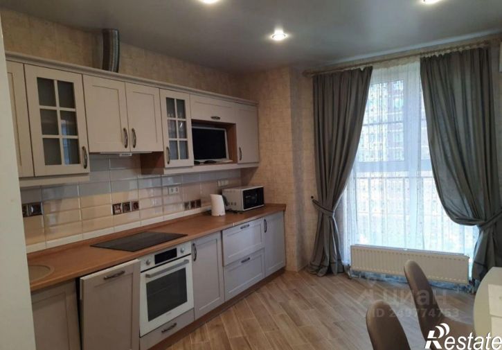 3-комн квартира Гаражная улица, 79/1,  д. 79/1