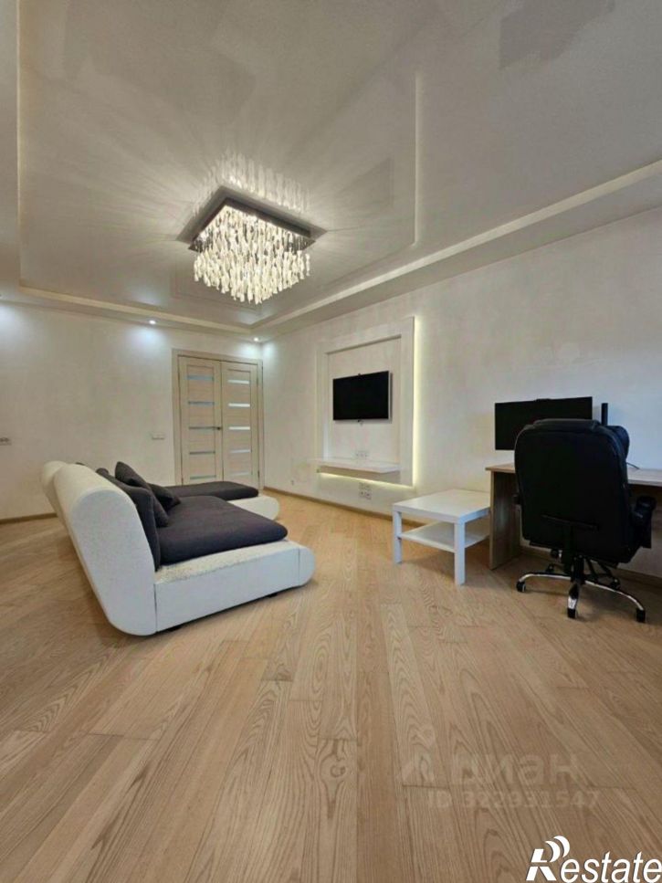 3-комн квартира Симферопольская улица, 30/2,  д. 30/2