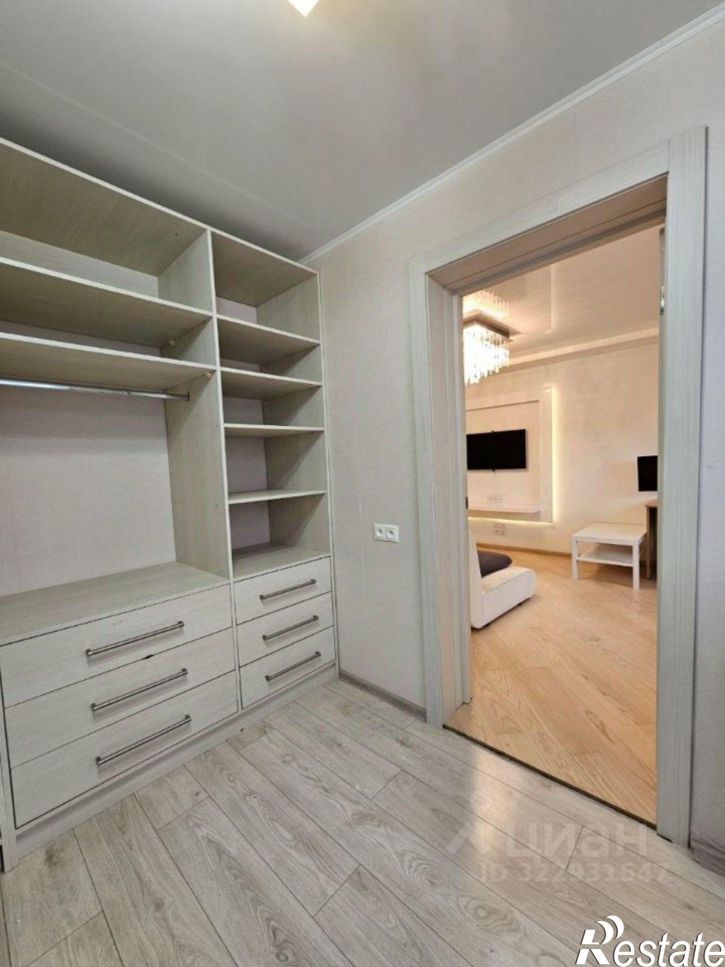 3-комн квартира Симферопольская улица, 30/2,  д. 30/2