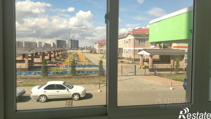 2-комн квартира улица им. генерал-лейтенанта Александра Сапрунова, 9,  д. 9