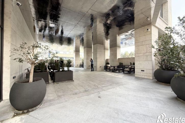 3-комн квартира улица Николая Кондратенко, 8,  д. 8