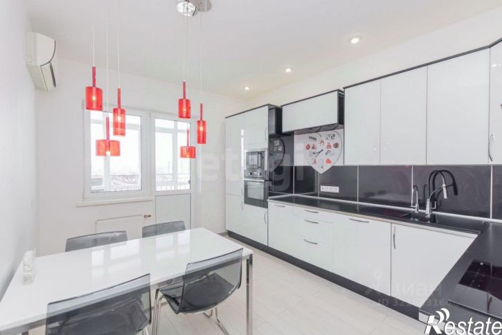 2-комн квартира Длинная улица, 124,  д. 124