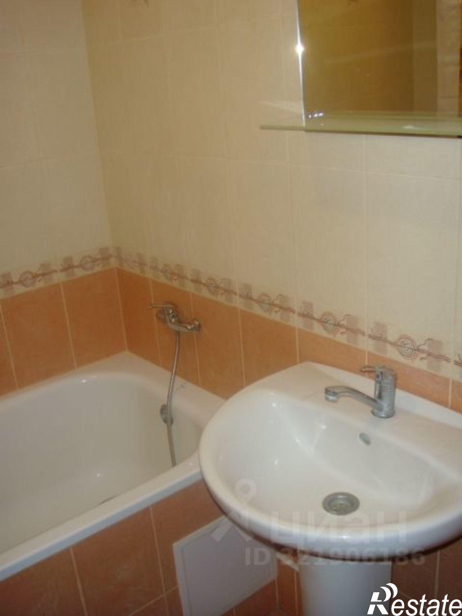 Сдать квартиру за 35 000 рублей на улица Рылеева, 354