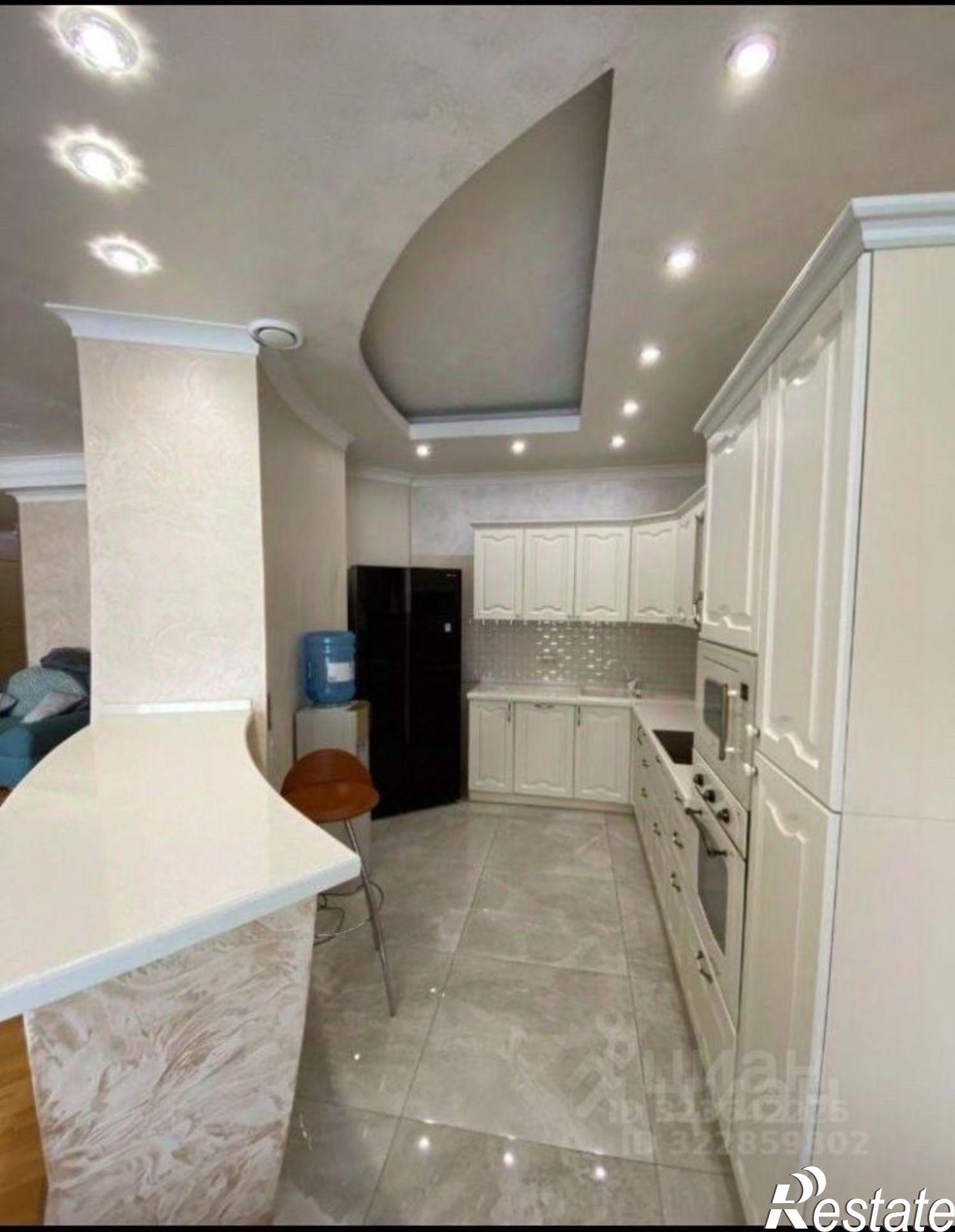 Сдать квартиру за 120 000 рублей на улица Кубанская Набережная, 4