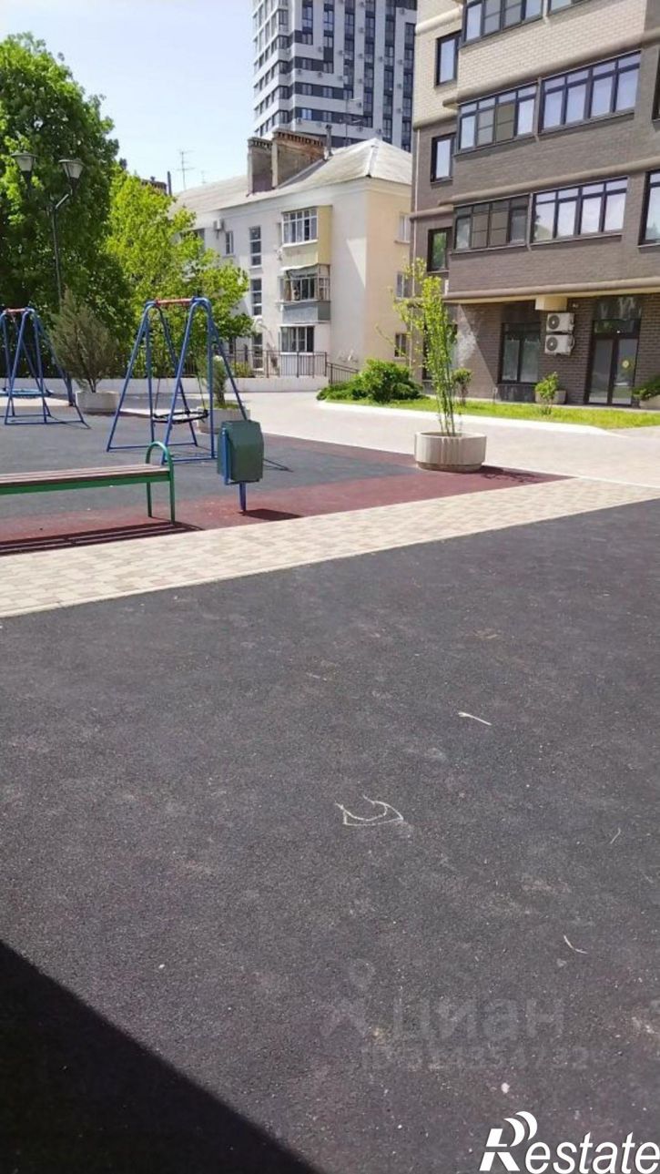 2-комн квартира Железнодорожная улица, 24,  д. 24