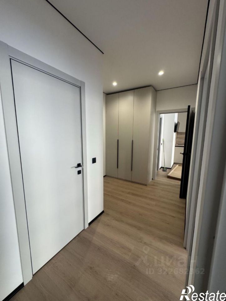 2-комн квартира улица Западный Обход, 7 к3,  д. 7 к3