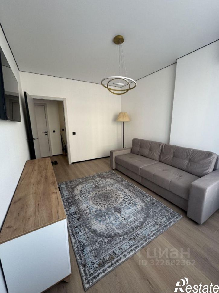 2-комн квартира улица Западный Обход, 7 к3,  д. 7 к3