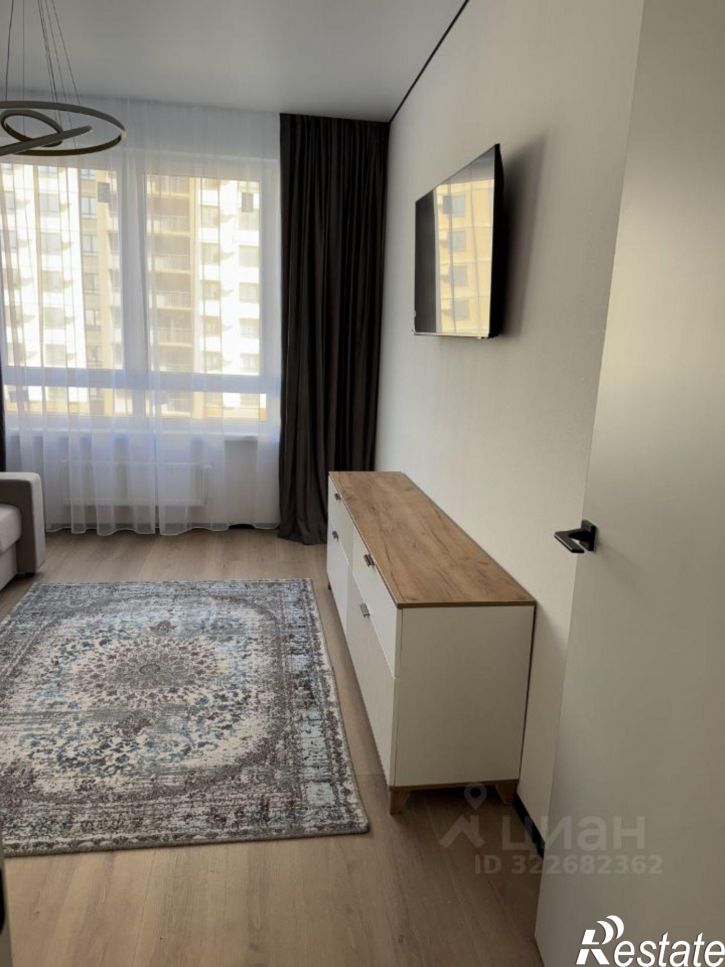 2-комн квартира улица Западный Обход, 7 к3,  д. 7 к3