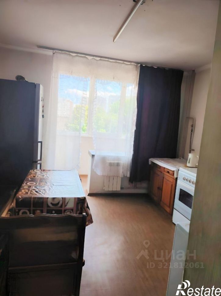 1-комн квартира улица Думенко, 10,  д. 10