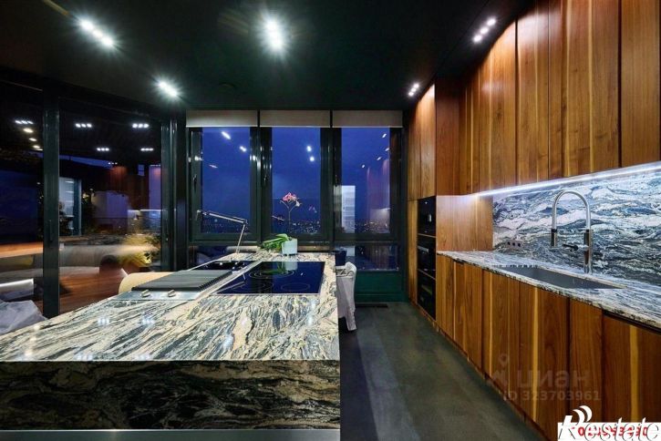 6-комн квартира улица Яна Полуяна, 22/1,  д. 22/1