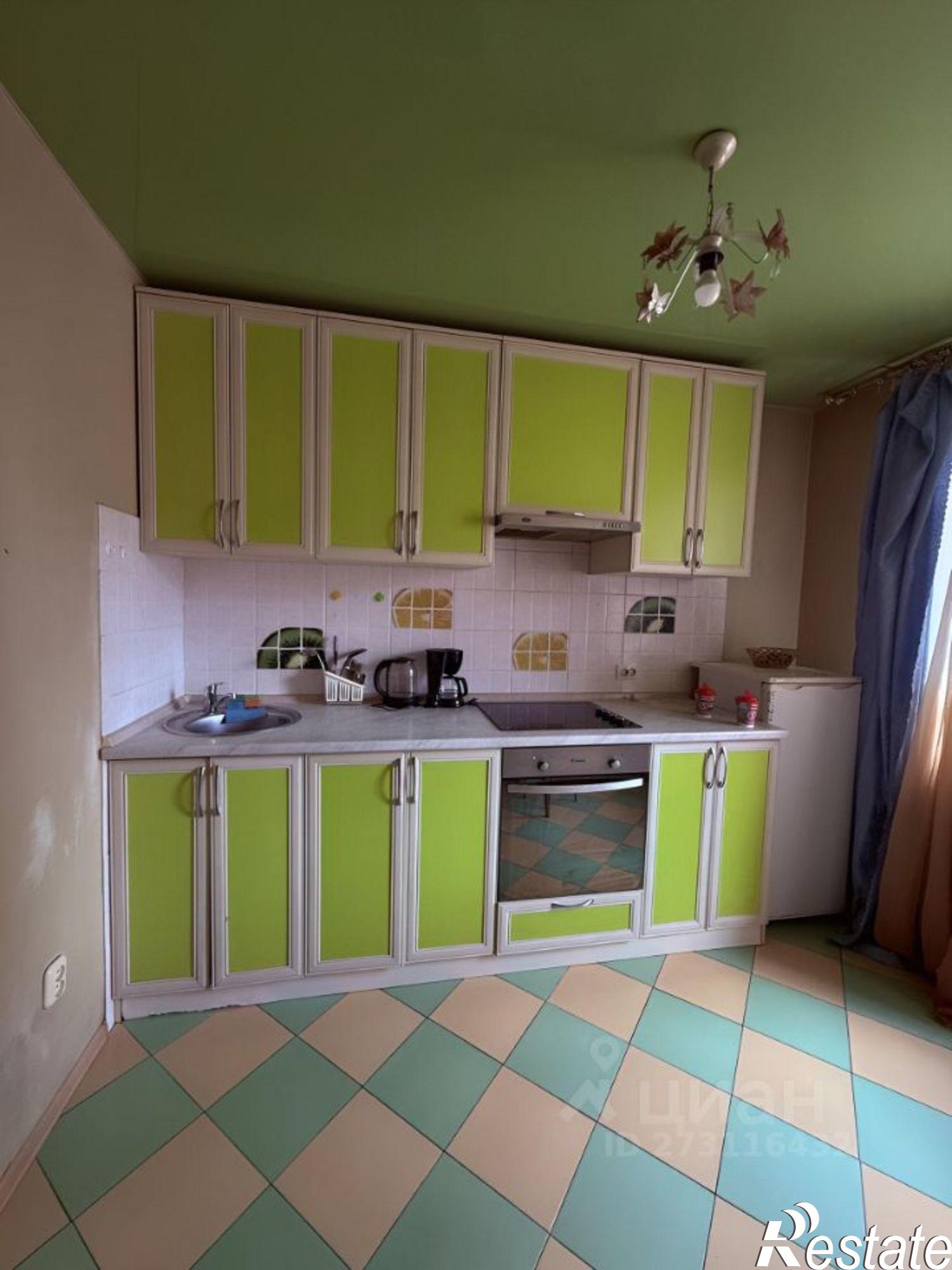 Сдать квартиру за 15 000 рублей на ул им. Сергея Есенина, 121