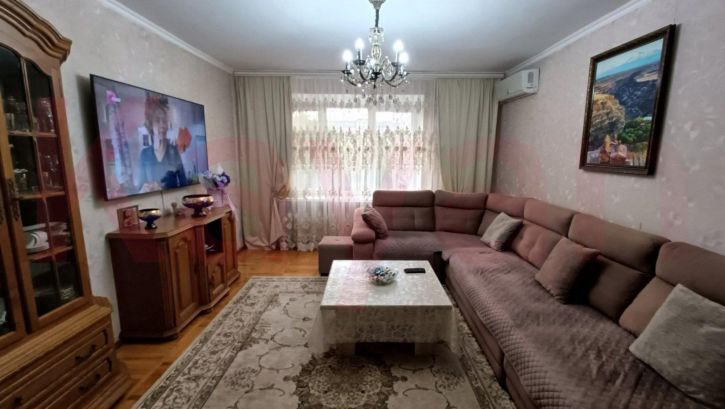 3-комн квартира им. Игнатова ул.