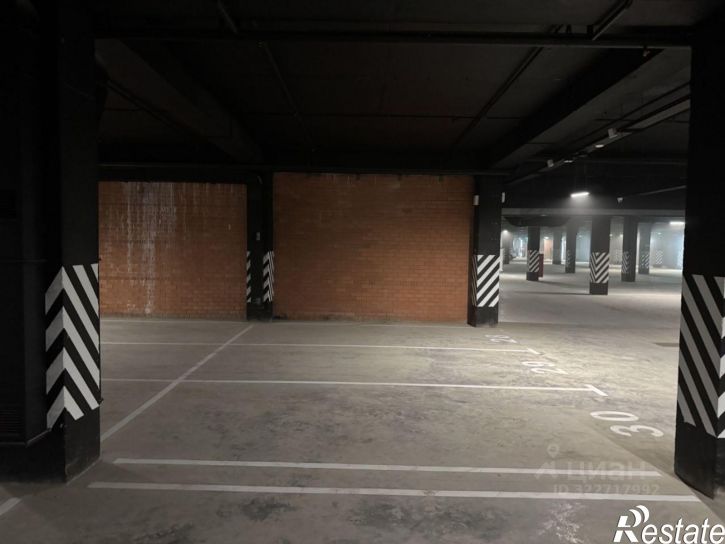 Гараж/парковка Обрывная улица, 132/1,  д. 132/1