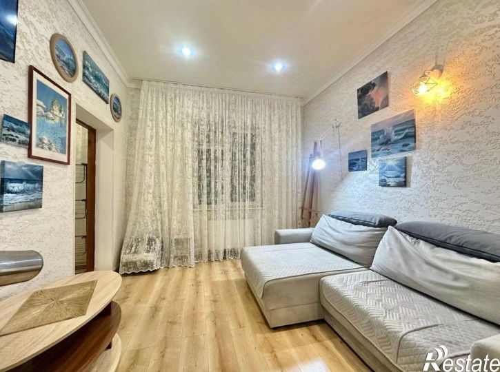 3-комн квартира ул Уральская, 172,  д. 172