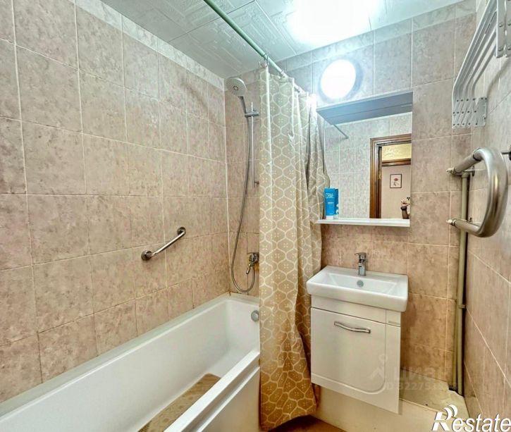 3-комн квартира ул Уральская, 172,  д. 172