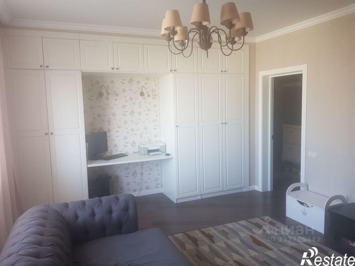 2-комн квартира улица Жлобы, 139,  д. 139