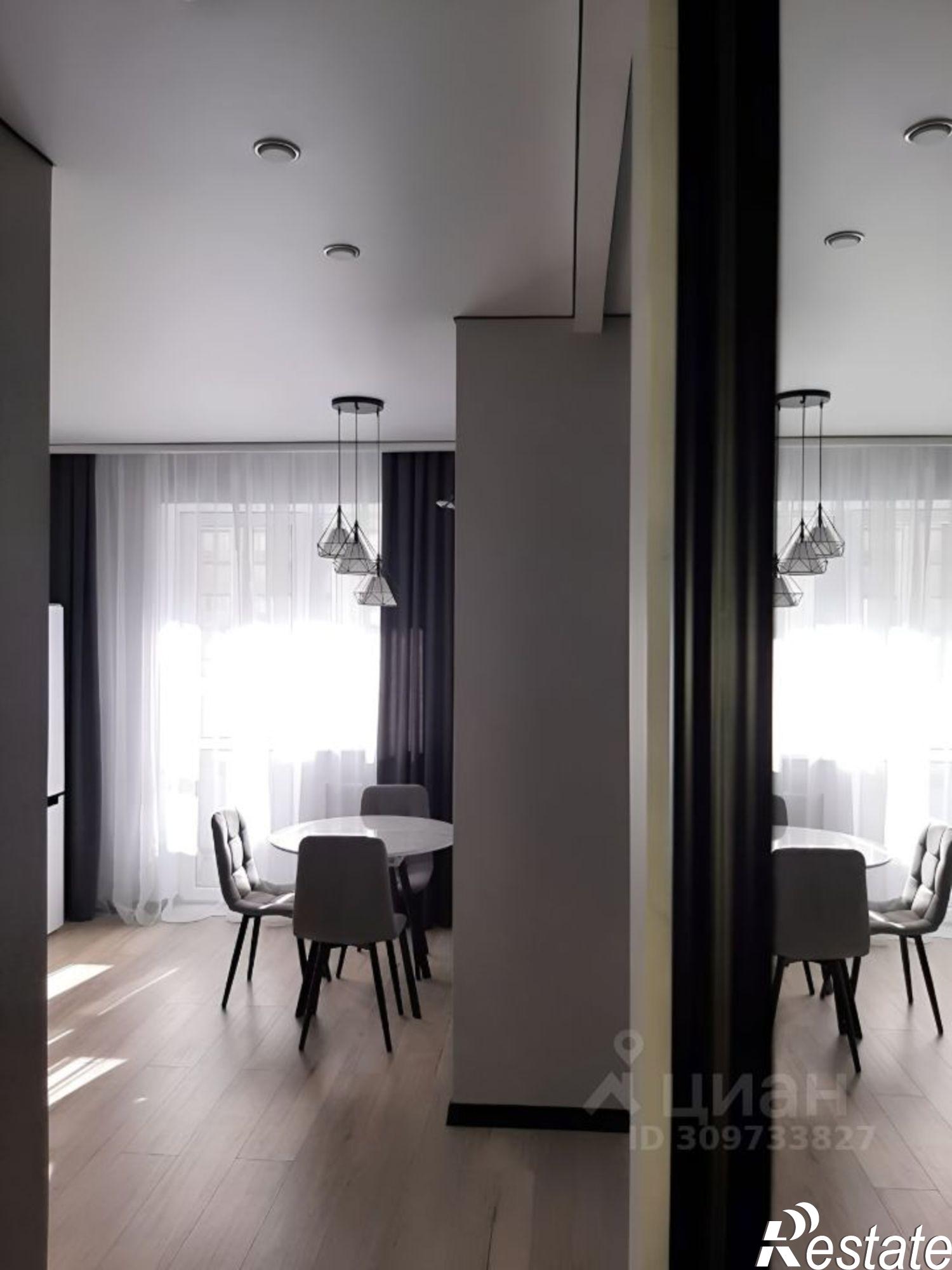 Сдать квартиру за 35 000 рублей на Стахановская улица, 1/5 к3