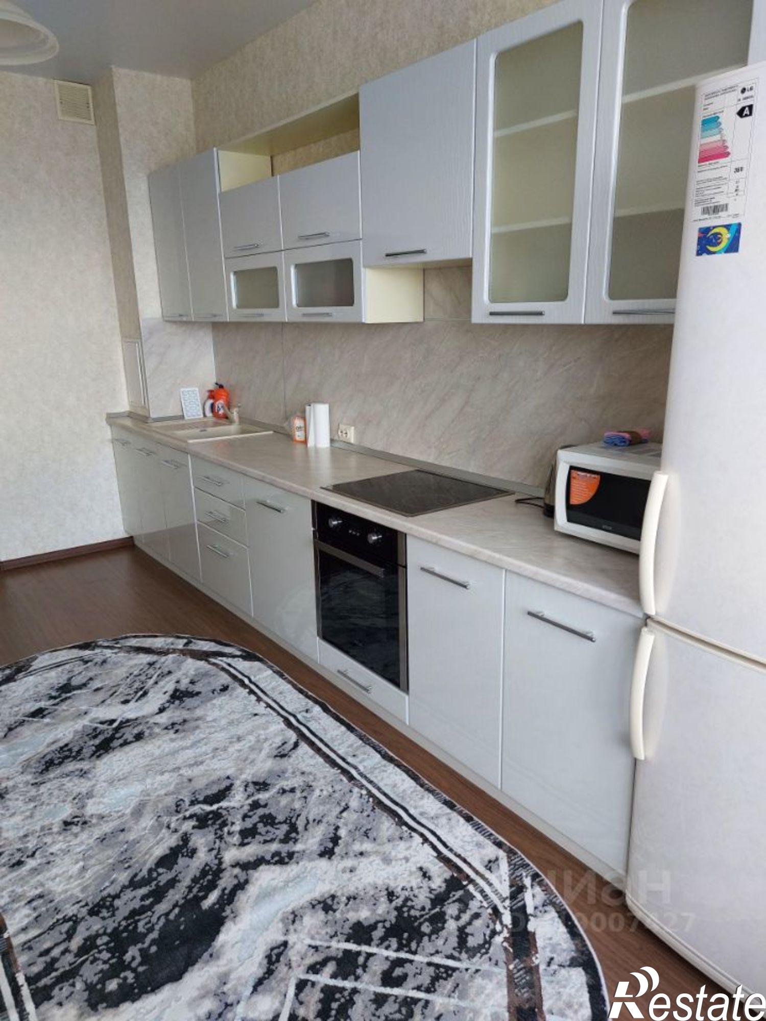 Сдать квартиру за 50 000 рублей на ул им. Гаврилова П.М., 27