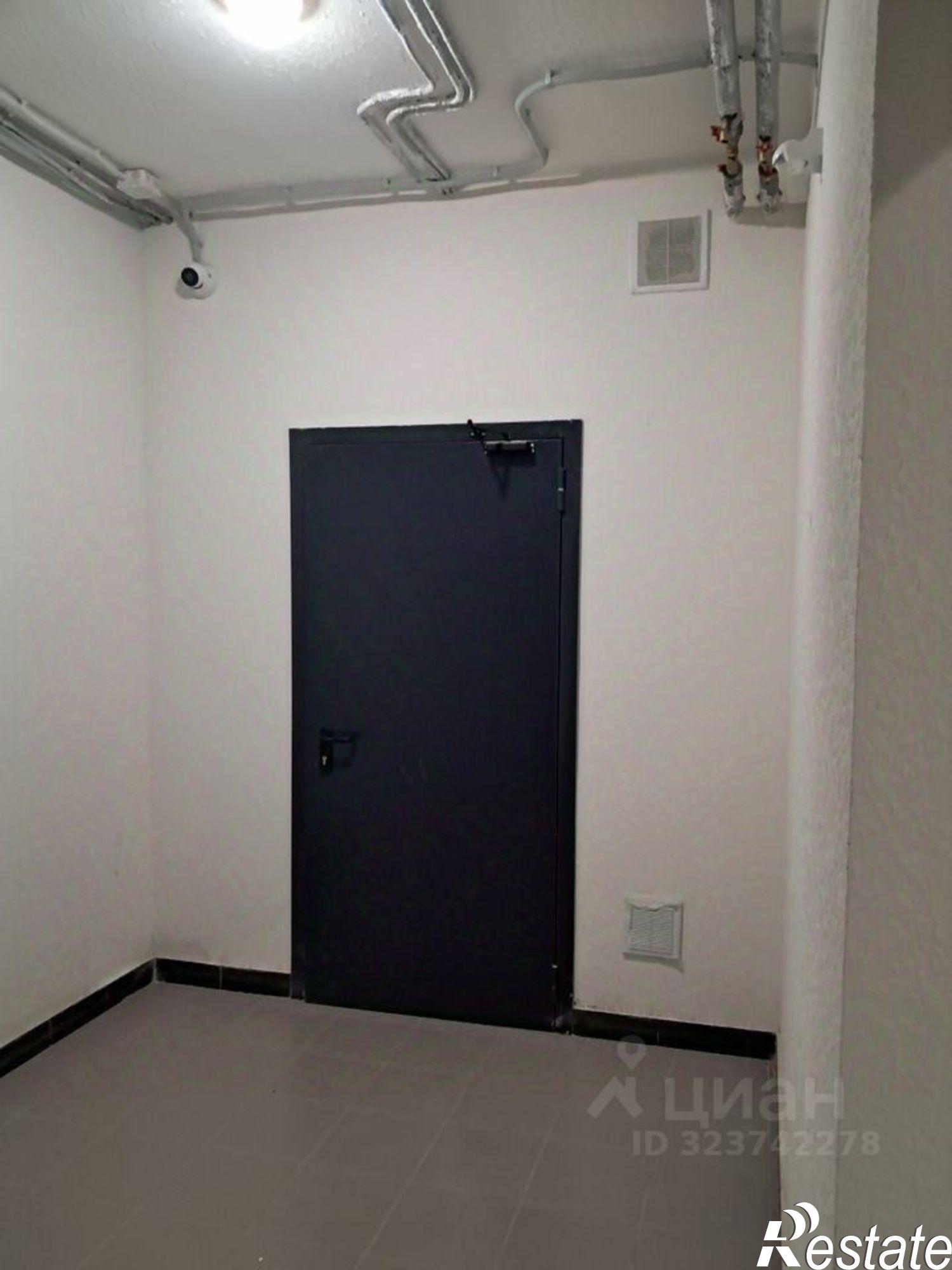 Купить гараж, место в паркинге за 230 000 рублей на улица Ивана Беличенко, 92 к2