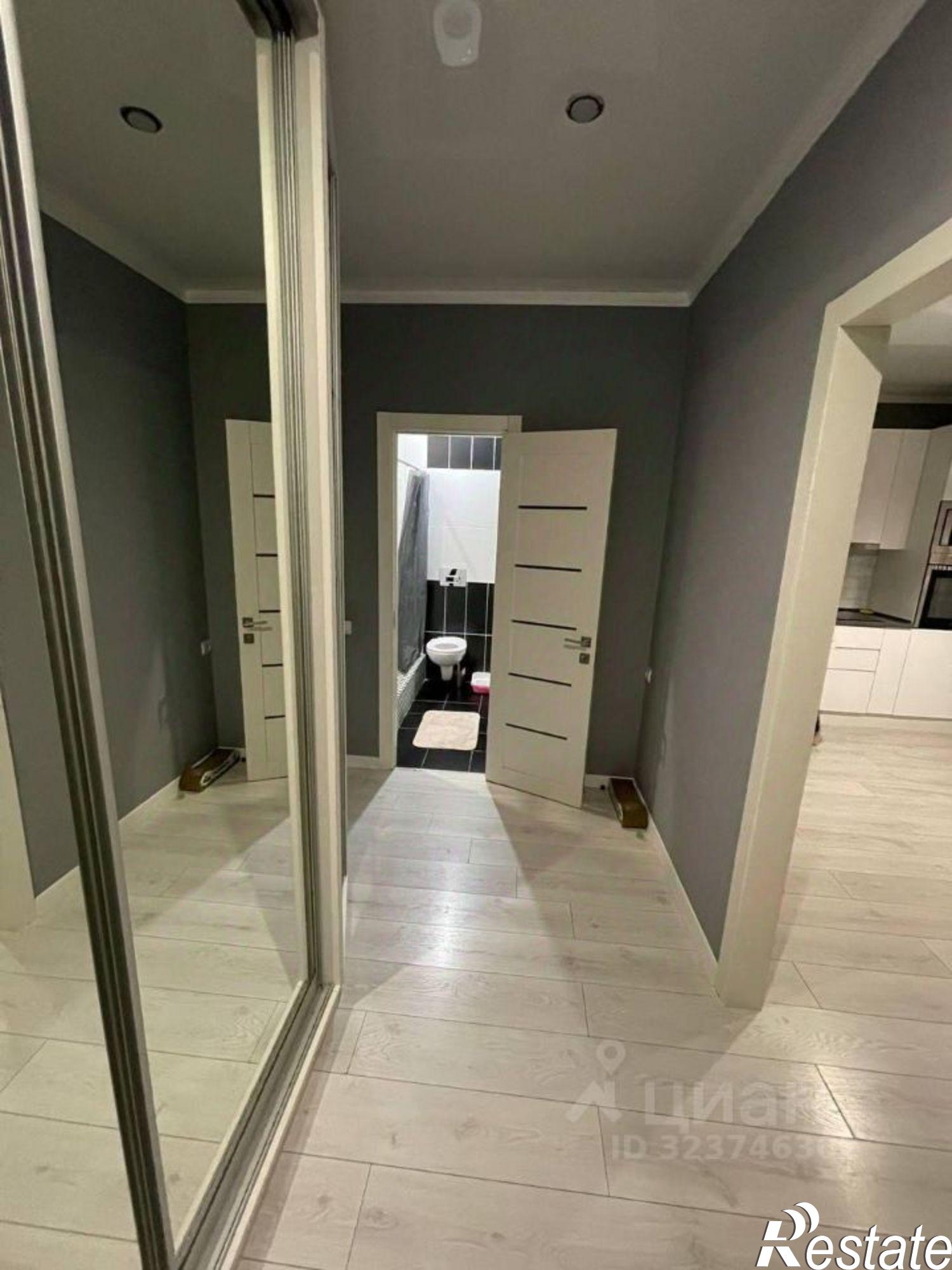 Сдать квартиру за 35 000 рублей на ул им. Героя Яцкова И.В., 9 1