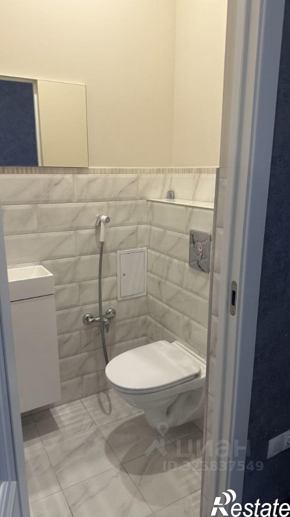 Сдать квартиру за 100 000 рублей на шоссе Нефтяников, 22 к2