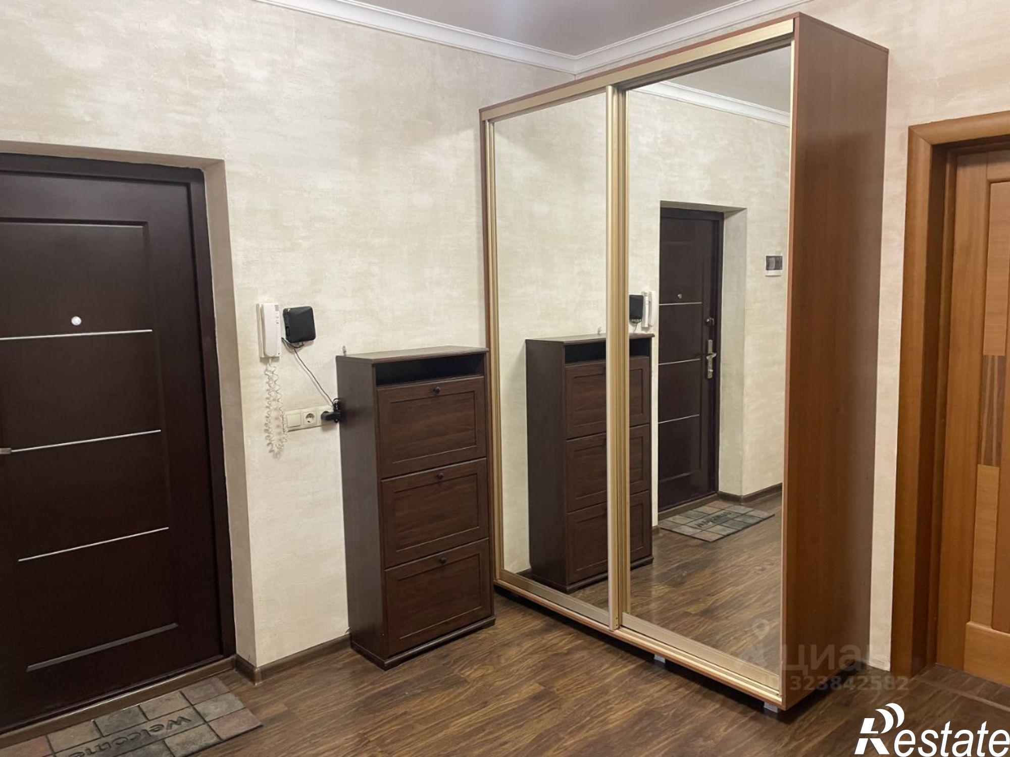 Сдать квартиру за 45 000 рублей на Минская улица, 122/6