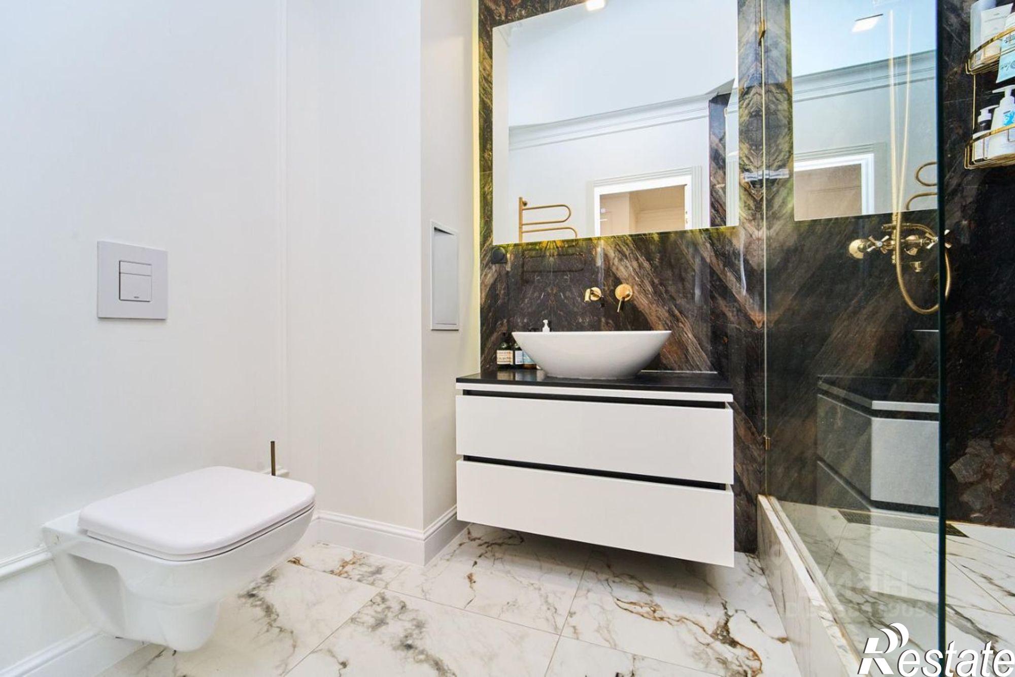 Купить квартиру за 13 800 000 рублей на Совхозная улица, 1 к5