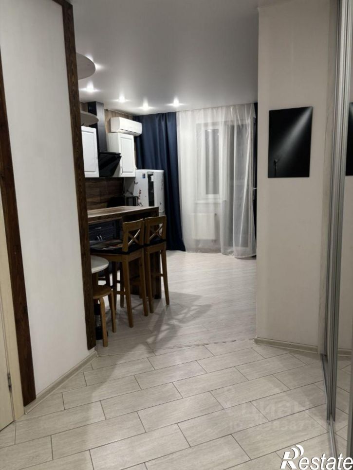 2-комн квартира улица 40 лет Победы, 141,  д. 141